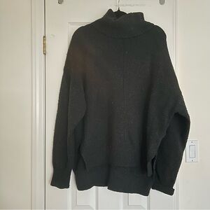 H&M Cozy Oversized Black Turtleneck Sweater